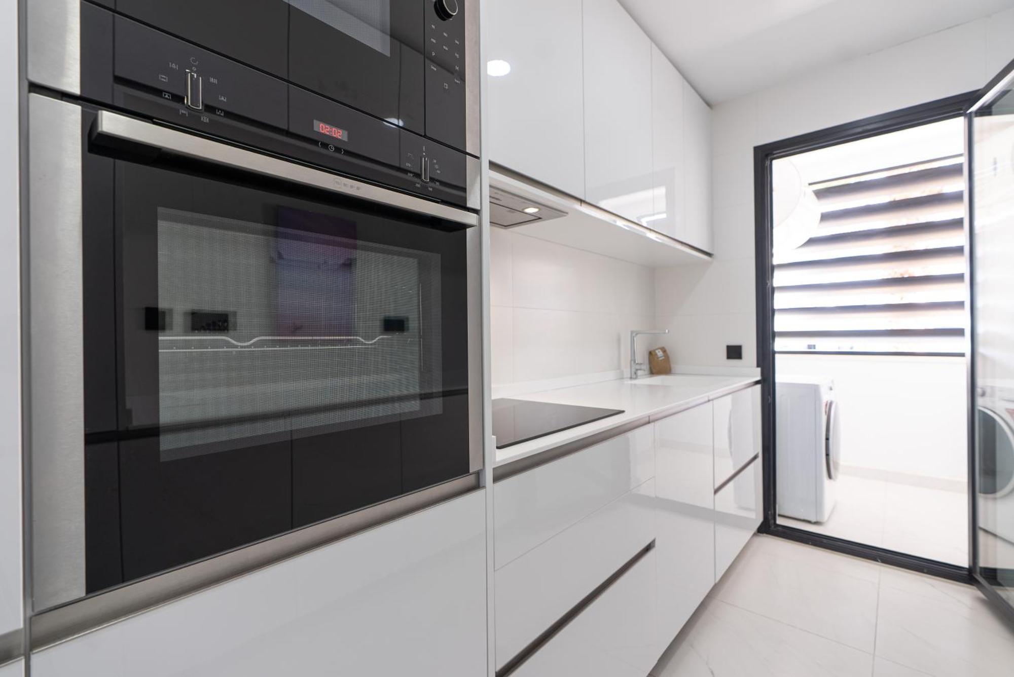 Appartement met 2 Slaapkamers en Uitzicht op Zee